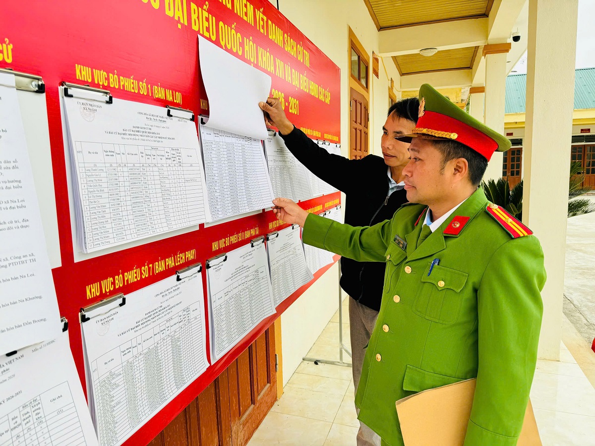 Công an xã Na Loi bảo đảm an ninh, trật tự phục vụ Cuộc bầu cử