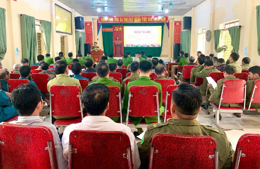 Công an xã Bạch Hà quán triệt phương án bảo đảm ANTT phục vụ bầu cử