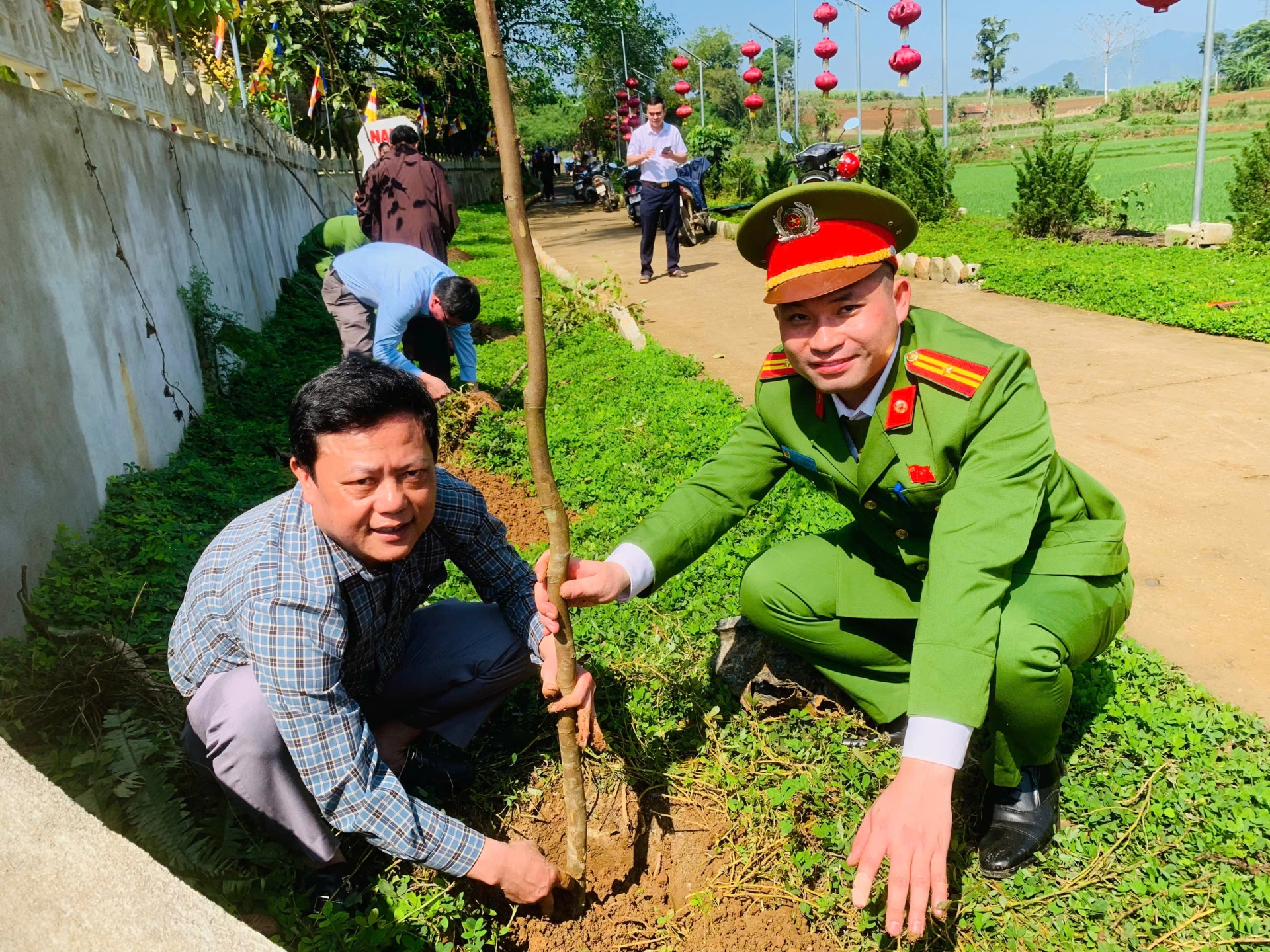 Công an xã Minh Hợp tổ chức Lễ phát động 