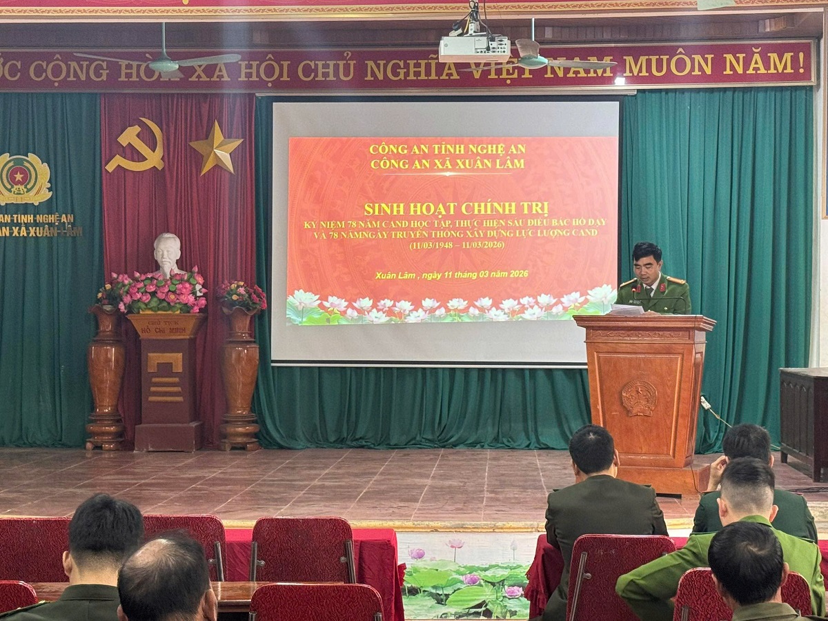 Công an xã Xuân Lâm sinh hoạt chính trị chính trị tuyên truyền kỷ niệm 78 năm CAND học tập, thực hiện sáu điều Bác Hồ dạy