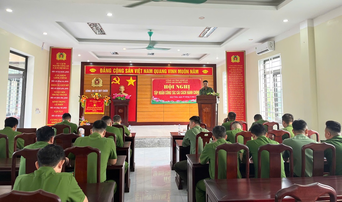Công an xã Quỳ Châu tập huấn cải cách hành chính năm 2026