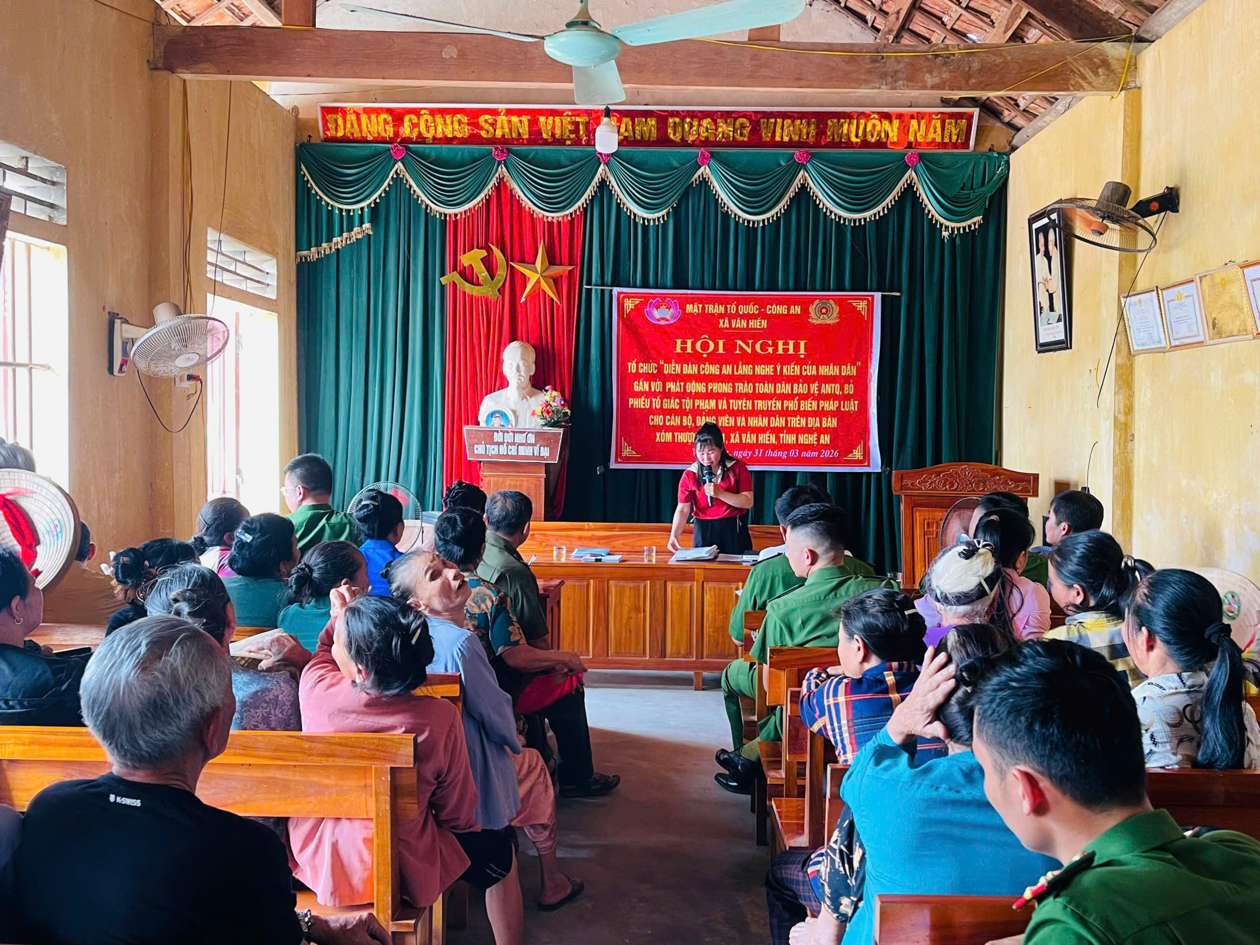 Tổ chức Diễn đàn 