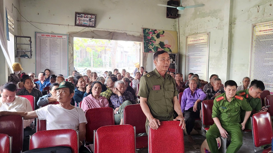 Công an xã Hùng Châu tổ chức Diễn đàn 
