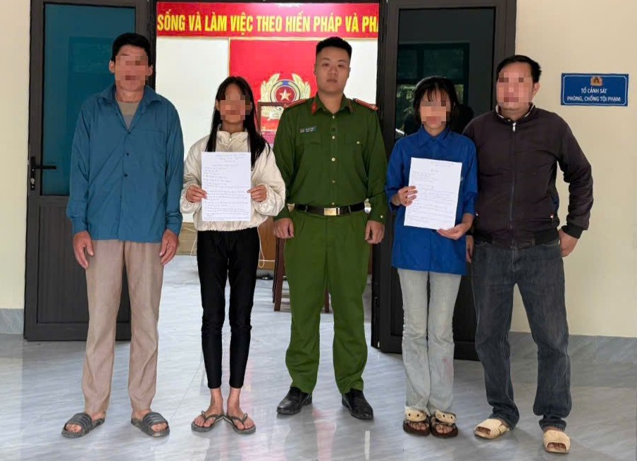 Công an xã Mường Quàng kịp thời ngăn chặn 2 học sinh bị dụ dỗ trên mạng