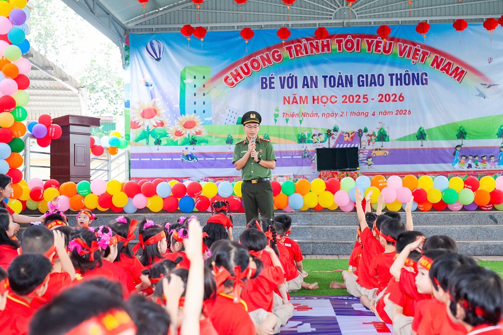 Trẻ háo hức với cuộc thi “Rung chuông vàng”