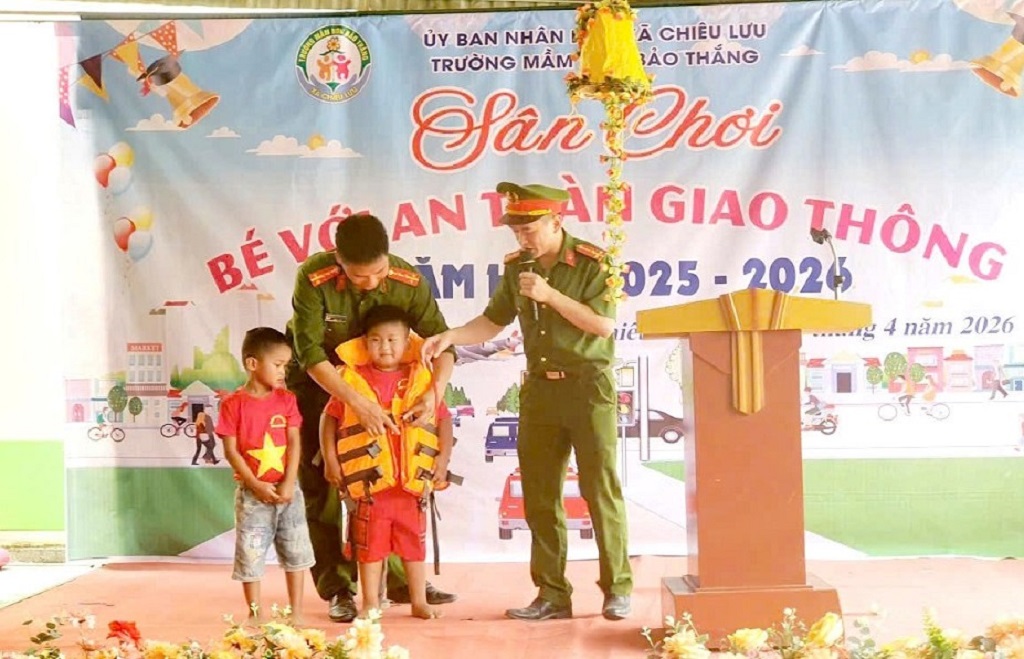 Công an xã Chiêu Lưu phối hợp tổ chức Hội thi 