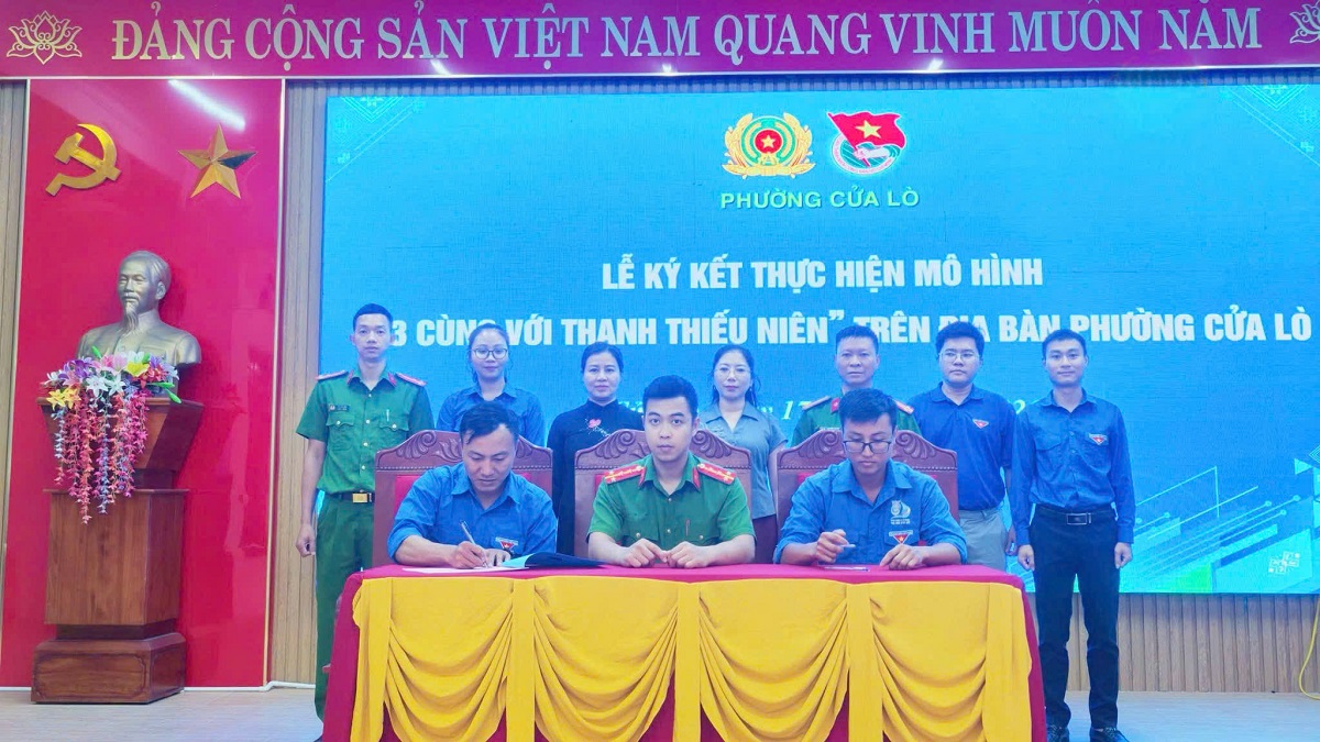 Công an phường Cửa Lò ký kết triển khai mô hình 