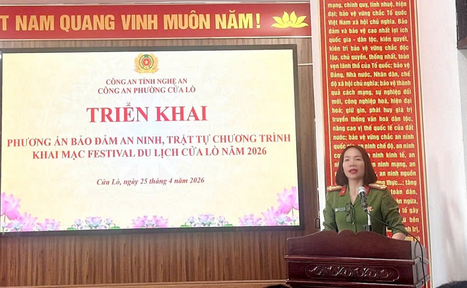 Chỉ huy Công an phường Cửa Lò quán triệt phương án