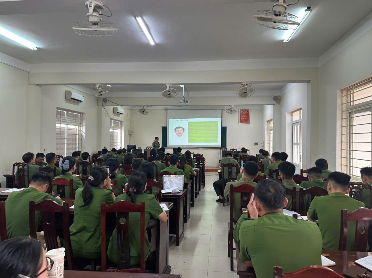 Thường xuyên tổ chức tập huấn, hướng dẫn nghiệp vụ cho lực lượng Công an cơ sở