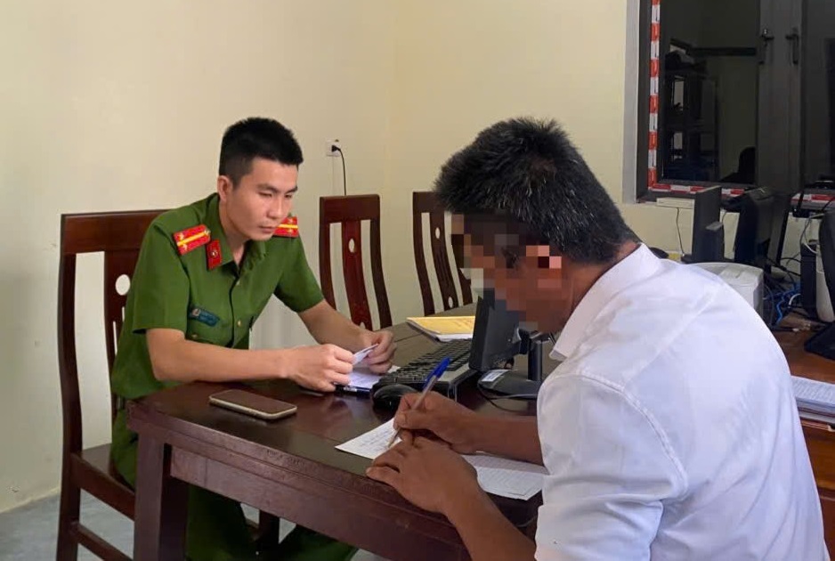 Công an xã Tiên Đồng xử lý 03 trường hợp chia sẻ thông tin sai sự thật trên mạng xã hội