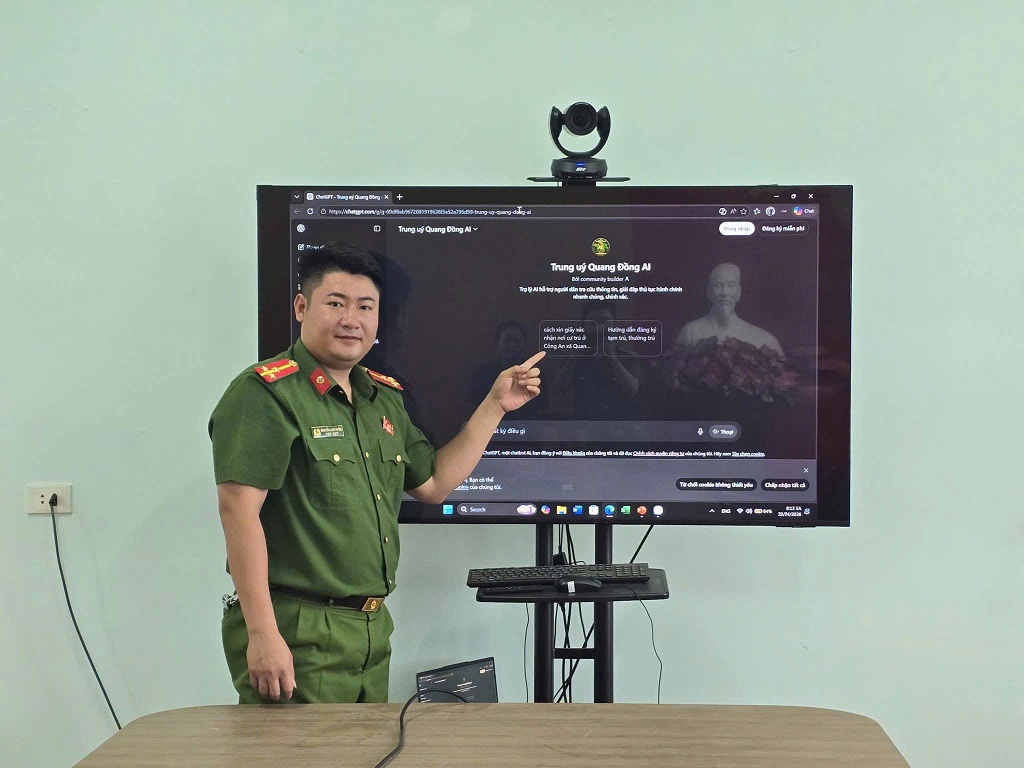Ra mắt mô hình 