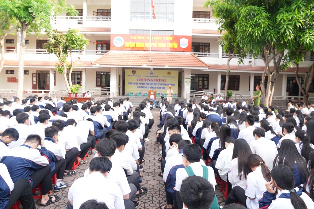  Toàn cảnh chương trình