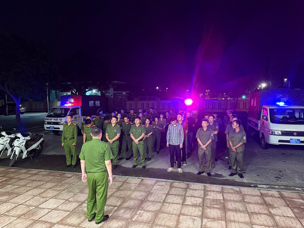 Ra quân cao điểm tuần tra, phòng ngừa, đấu tranh với thanh, thiếu niên vi phạm pháp luật