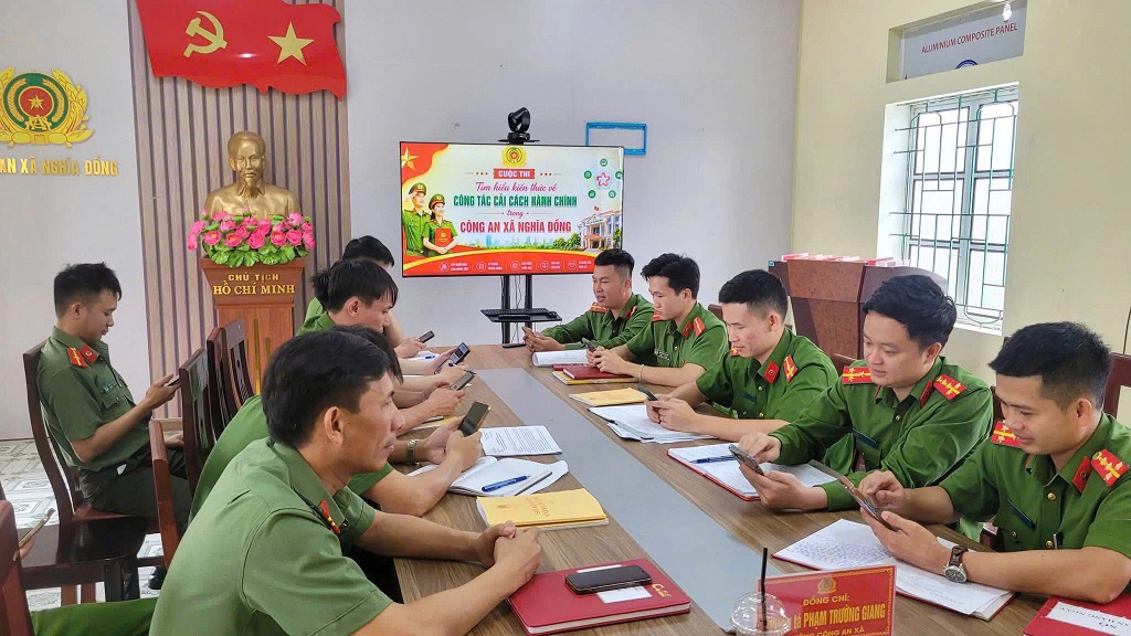 Công an xã Nghĩa Đồng đẩy mạnh cải cách hành chính thông qua cuộc thi  trực tuyến