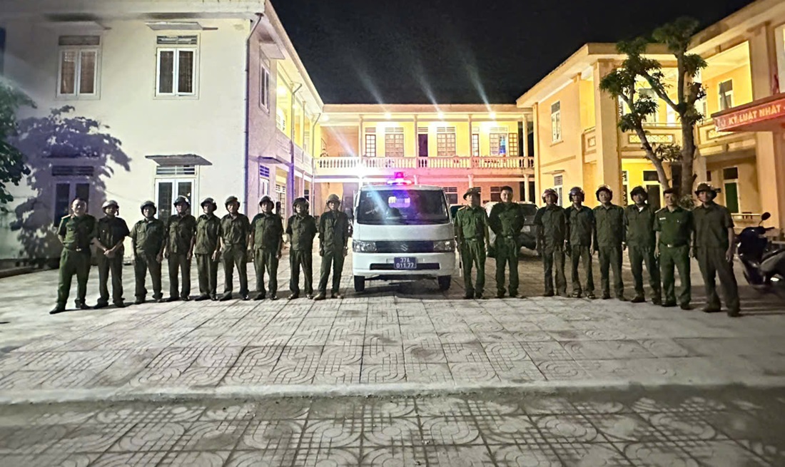 Công an xã Hải Lộc tuần tra, bảo đảm ANTT dịp nghỉ lễ