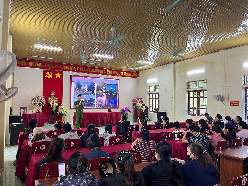 Hướng dẫn kỹ năng PCCC cho người dân khu vực miền núi