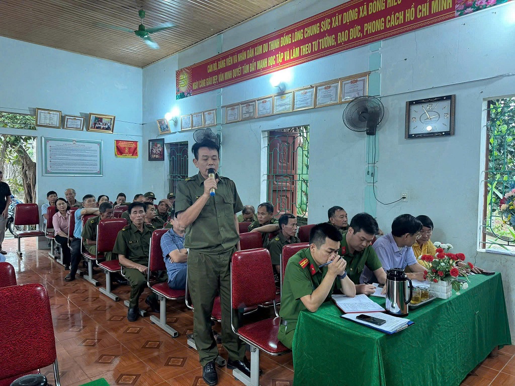 Công an xã Đông Hiếu tổ chức diễn đàn  