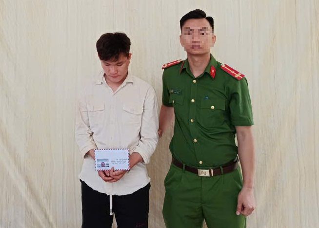 Công an xã Tiền Phong bắt đối tượng tàng ma túy