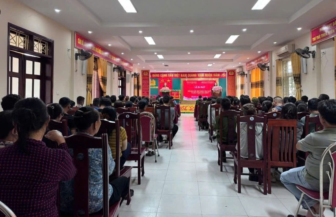 Ra mắt mô hình 