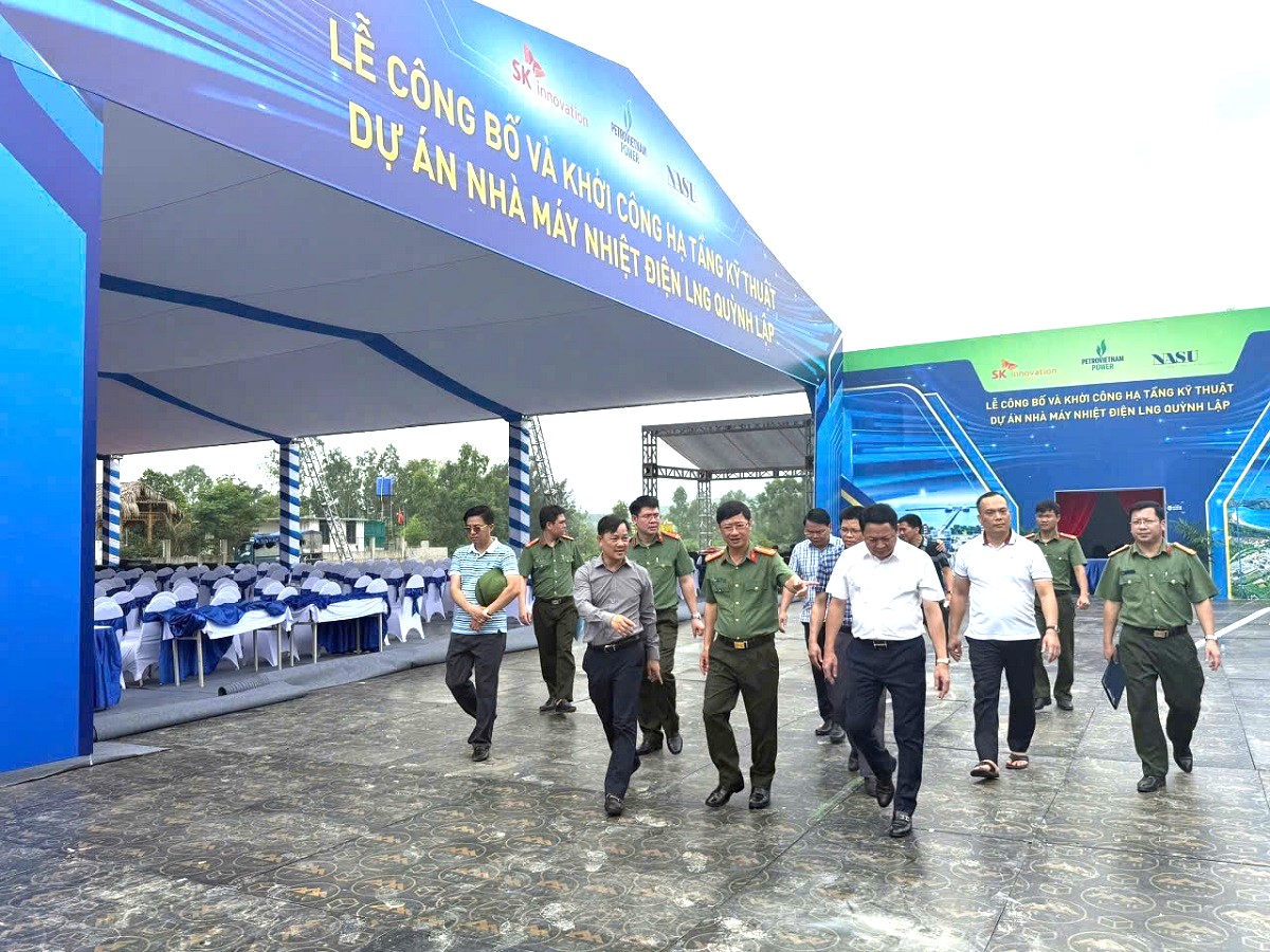 Lãnh đạo Công an tỉnh kiểm tra công tác bảo đảm an ninh trật tự các sự kiện