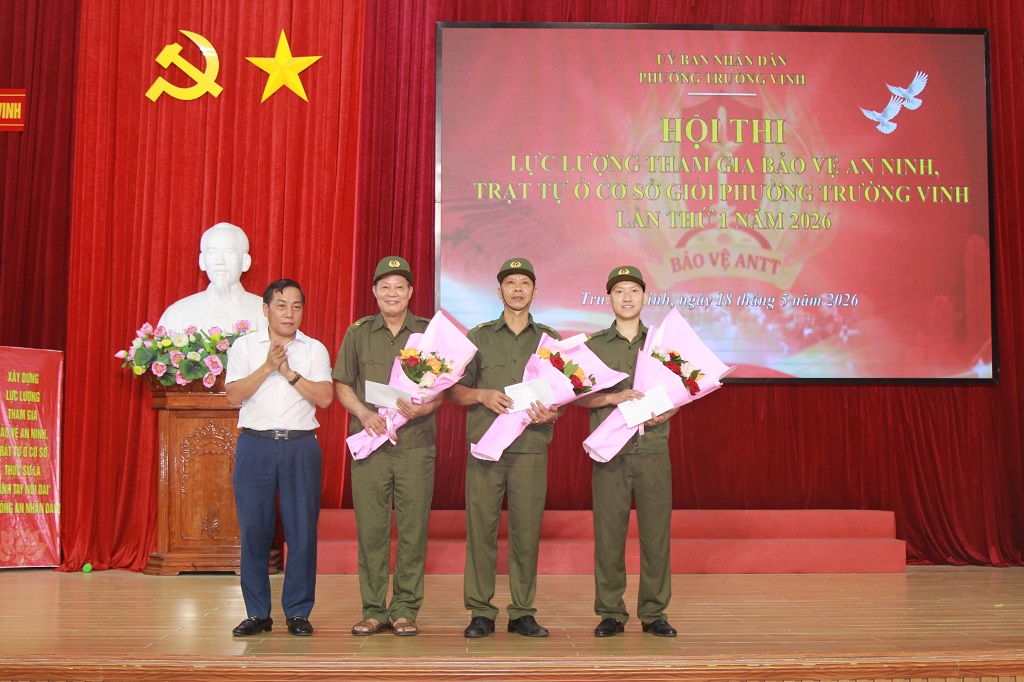 Ban Tổ chức trao các giải phụ gồm: “Kịch hay nhất” cho đội Hưng Phúc; “Diễn viên hay nhất” và “Màn chào hỏi hay nhất” cho đội Bến Thủy