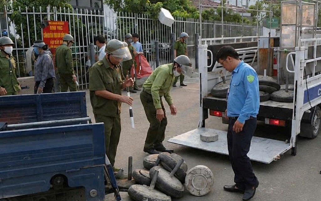 Tăng cường giải tỏa hành lang ATGT, bảo đảm ANTT