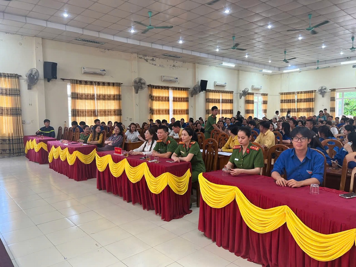 Tuyên truyền, phổ biến kiến thức, kỹ năng phòng chống đuối nước