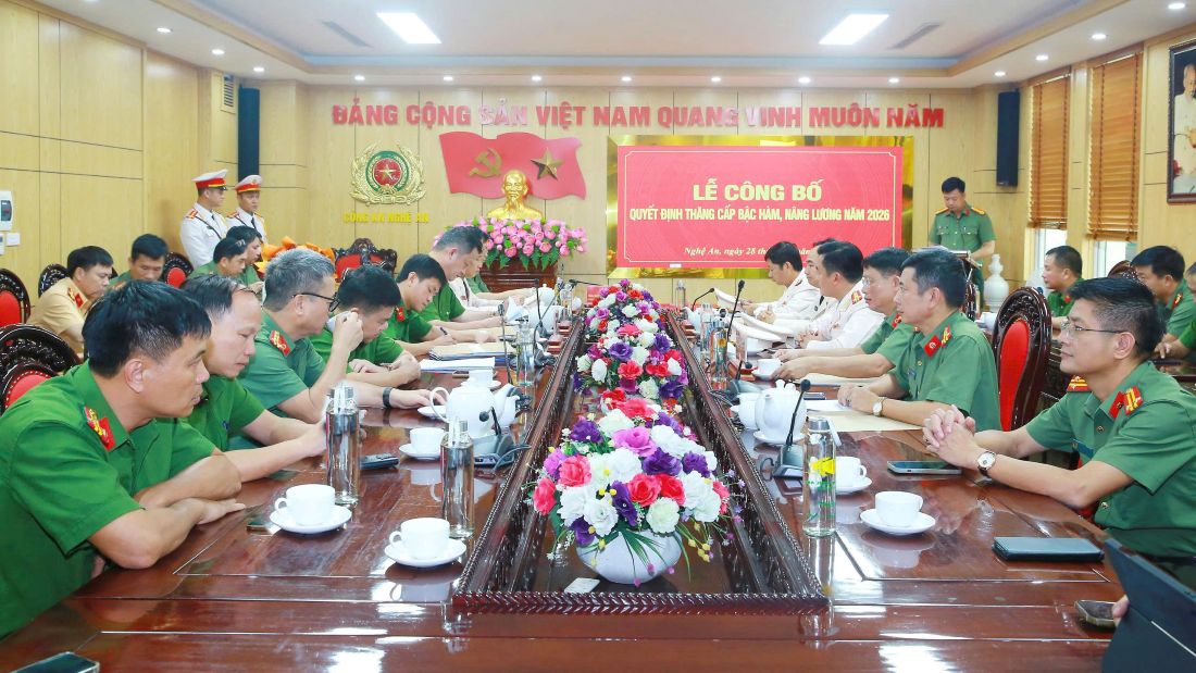 Toàn cảnh Lễ công bố