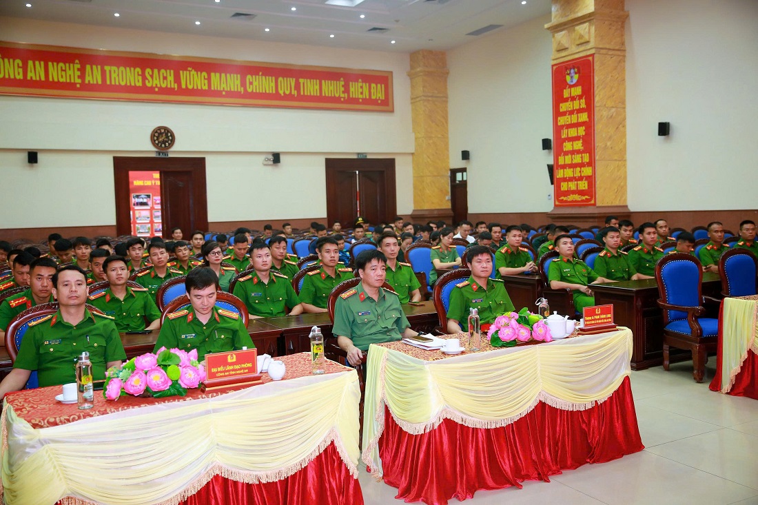 Đại biểu dự Lễ xuất quân