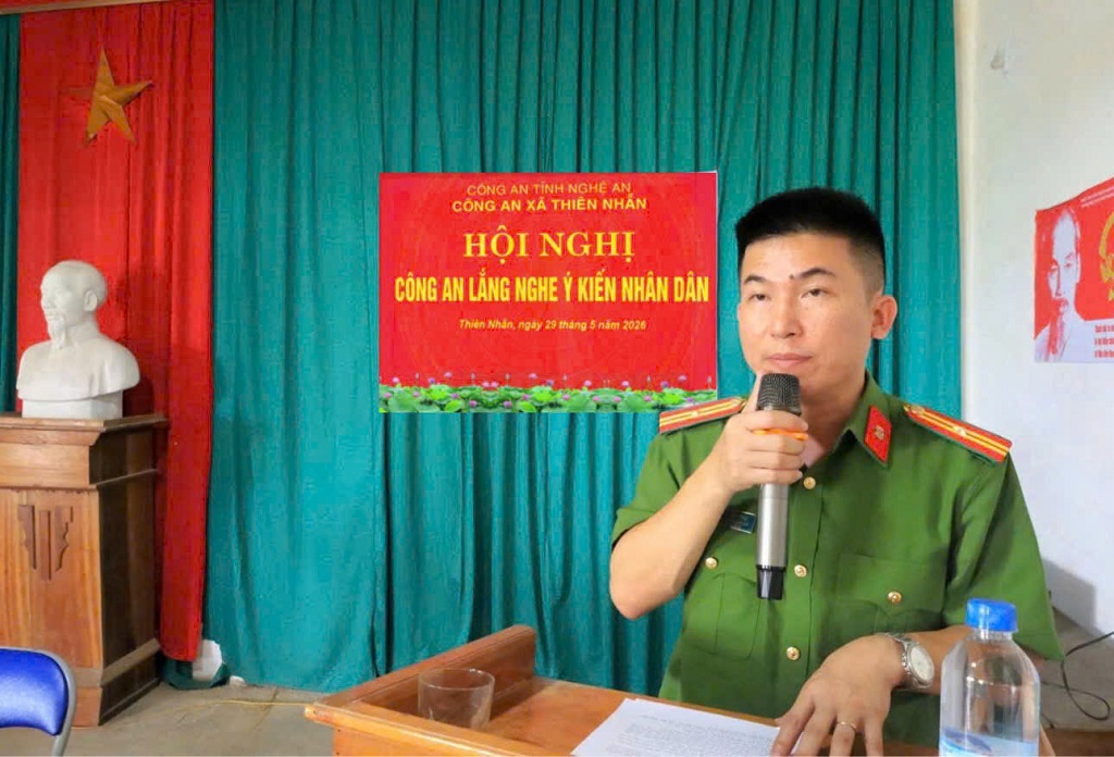 Công an xã Thiên Nhẫn tổ chức diễn đàn 