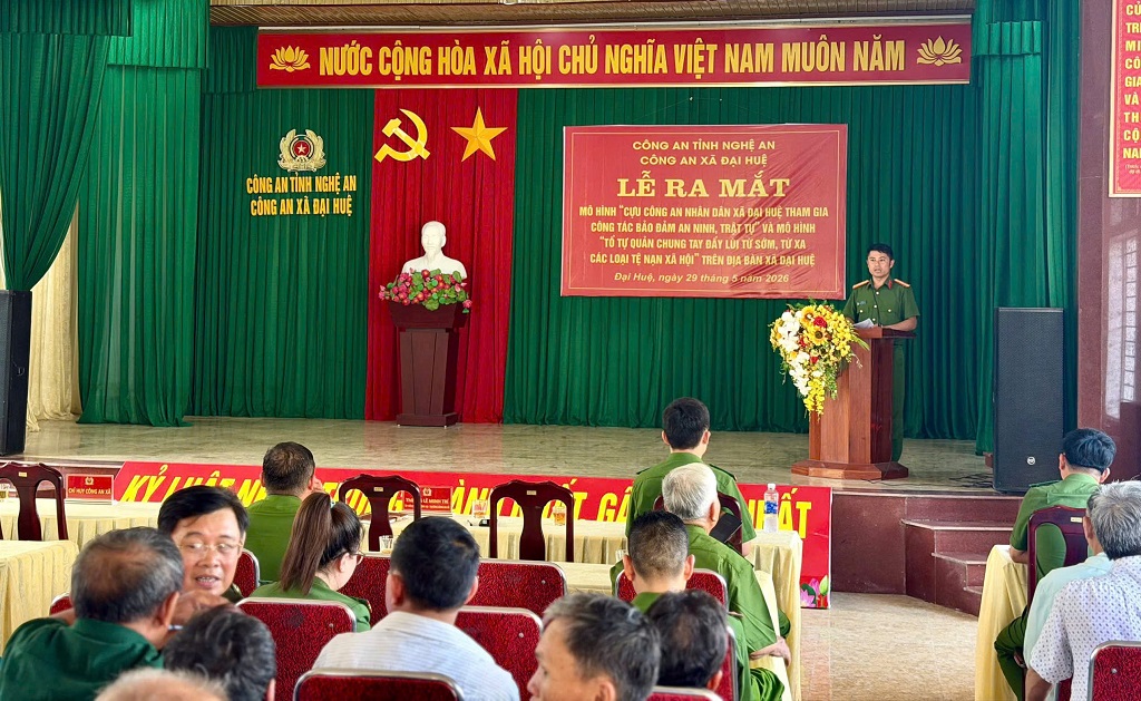 Toàn cảnh buổi lễ ra mắt