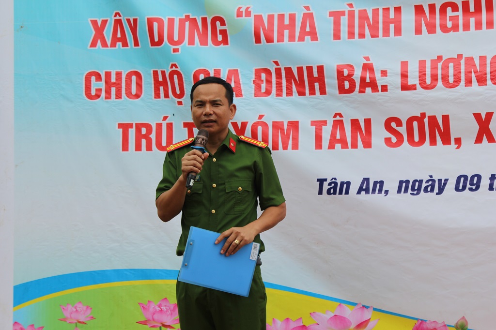 Đại diện Chỉ huy Công an xã Tân An phát biểu
