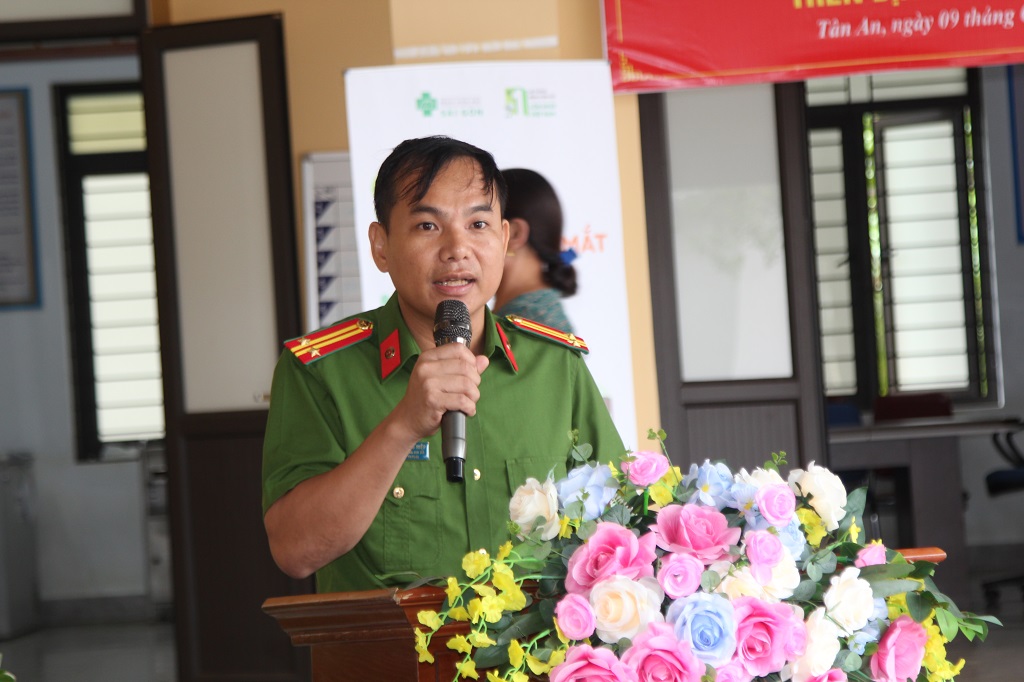 Đại diện Chỉ huy Công an xã Tân An phát biểu