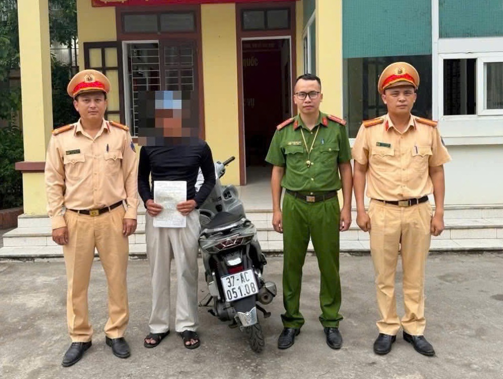 Phòng Cảnh sát giao thông Công an tỉnh Nghệ An xử lý người có hành vi vi phạm