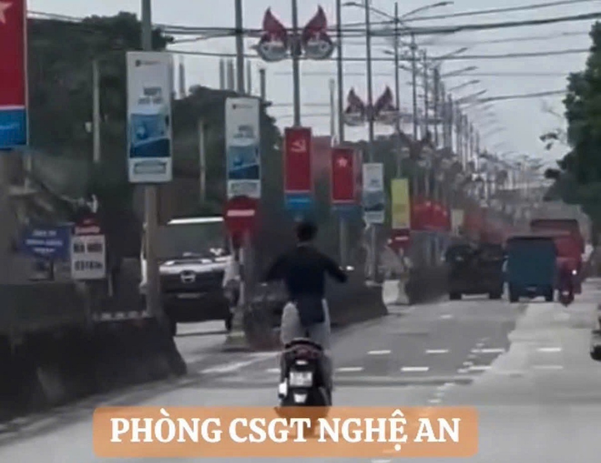 Hình ảnh vi phạm được phản ánh trên mạng xã hội