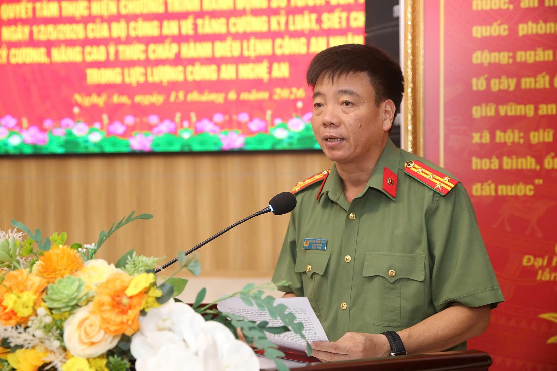 Đồng chí Đại tá Nguyễn Trọng Khanh, Trưởng phòng Công tác chính trị quán triệt Chương trình hành động của Bộ Công an và Kế hoạch của Công an tỉnh