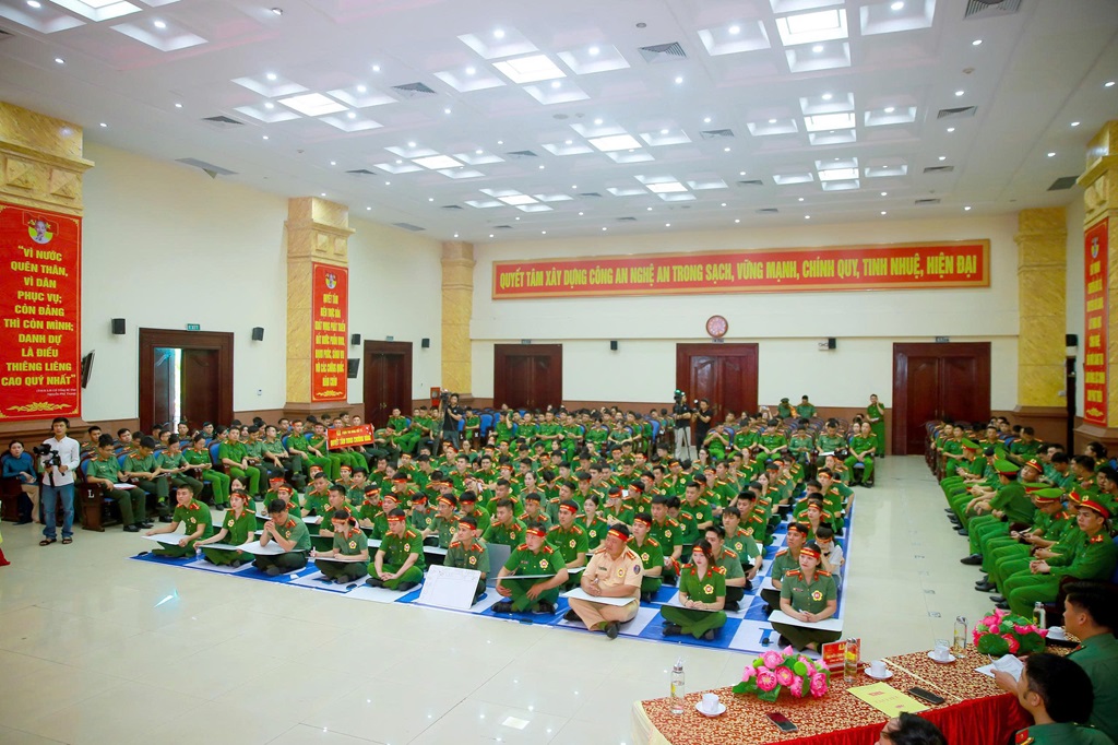 Sôi nổi Cuộc thi 