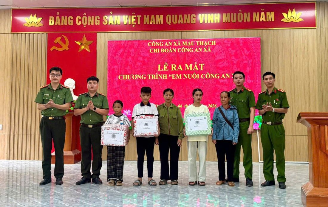 Ra mắt Chương trình 