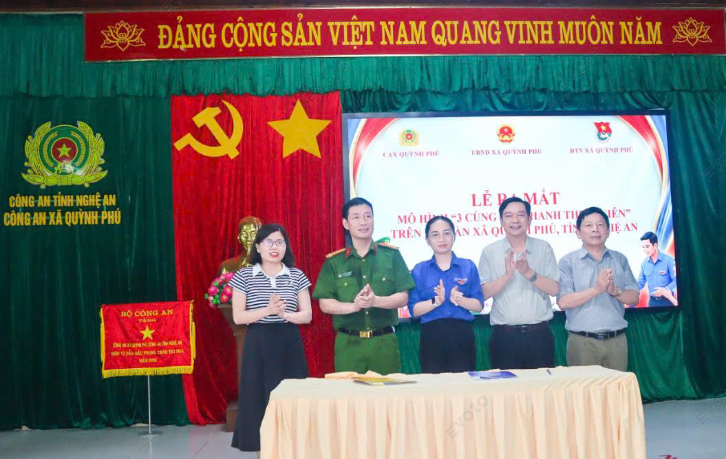 Ra mắt mô hình 