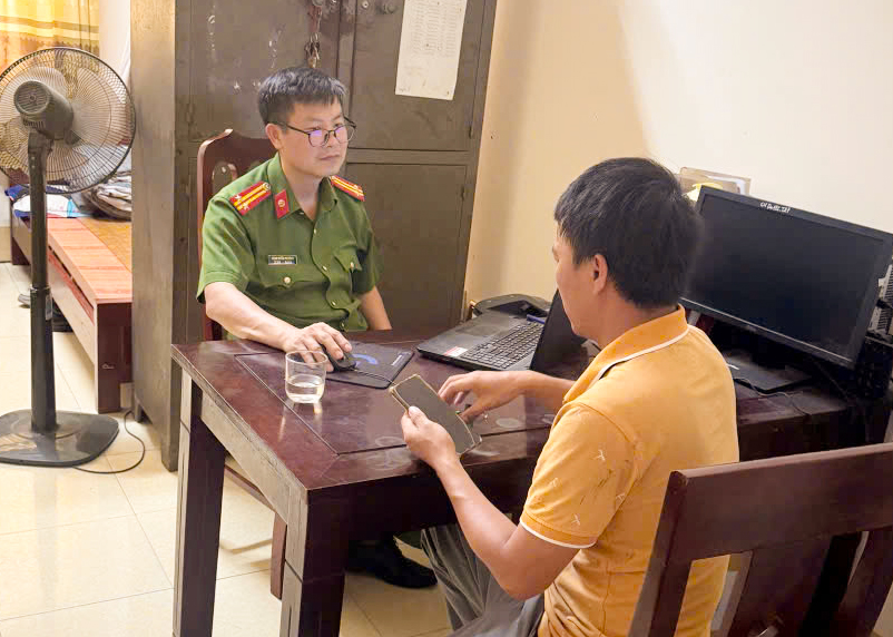 Hỗ trợ người dân trả lại tiền chuyển khoản nhầm
