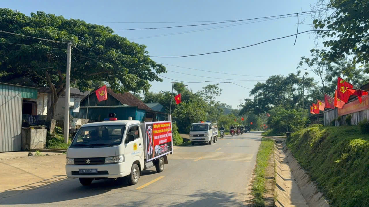Ra quân Hưởng ứng Tháng hành động phòng, chống ma túy