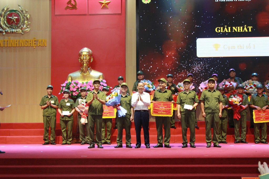Tỉnh Nghệ An bế mạc Hội thi lực lượng tham gia bảo vệ an ninh, trật tự ở cơ sở giỏi lần thứ I năm 2026