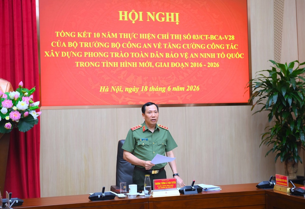Thứ trưởng Lê Văn Tuyến phát biểu chỉ đạo tại Hội nghị.