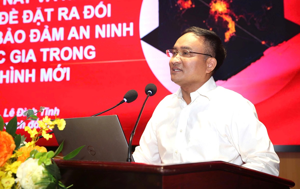 PGS.TS Lê Đình Tĩnh, Vụ trưởng Vụ Chính sách đối ngoại, Bộ Ngoại giao thông tin chuyên đề tại Hội nghị