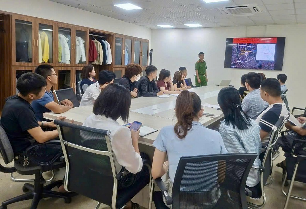 Tăng cường hướng dẫn bảo đảm an toàn PCCC tại cơ sở sản xuất, kinh doanh
