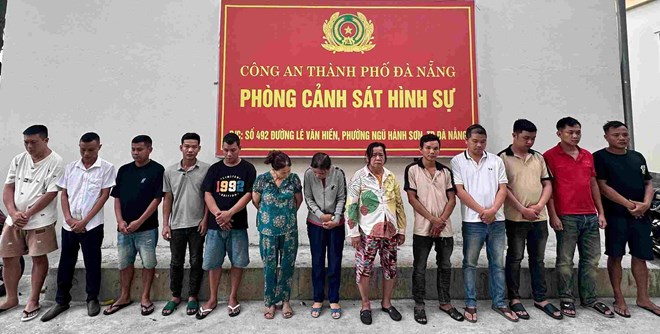 Các đối tượng trong đường dây cá độ bị công an thành phố Đà Nẵng triệu tập, làm việc và tạm giữ hình sự