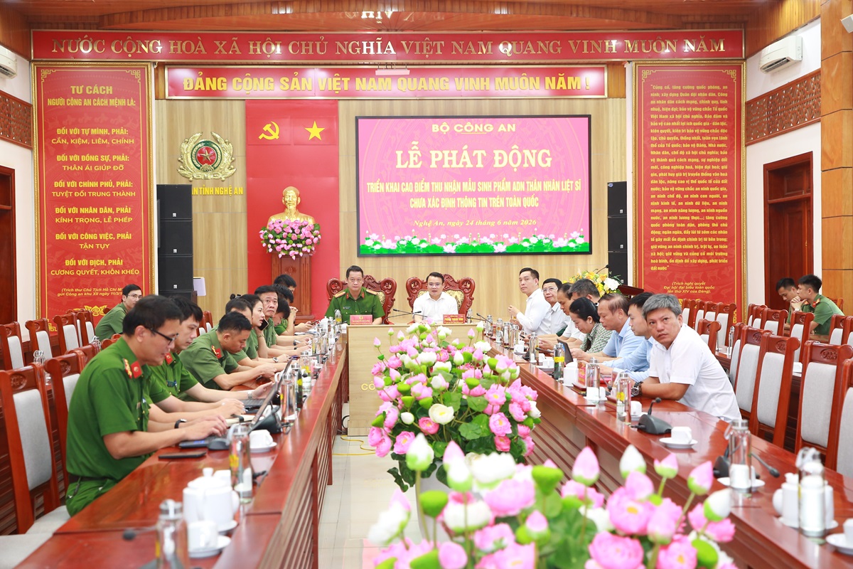 Toàn cảnh lễ phát động tại điểm cầu tỉnh Nghệ An