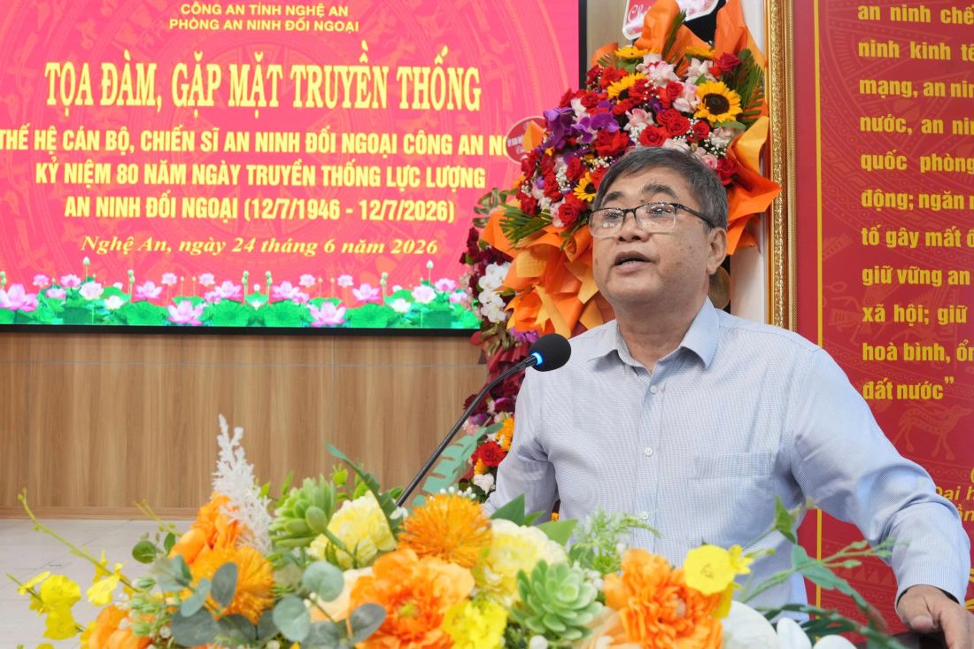 Đồng chí Đại tá Nguyễn Trong Thông, nguyên Trưởng phòng An ninh đối phát biểu