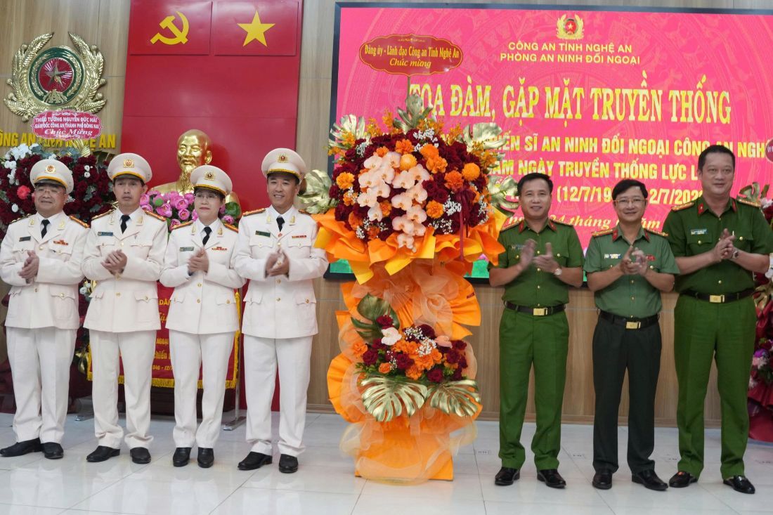 Tọa đàm kỷ niệm 80 năm Ngày truyền thống lực lượng An ninh đối ngoại