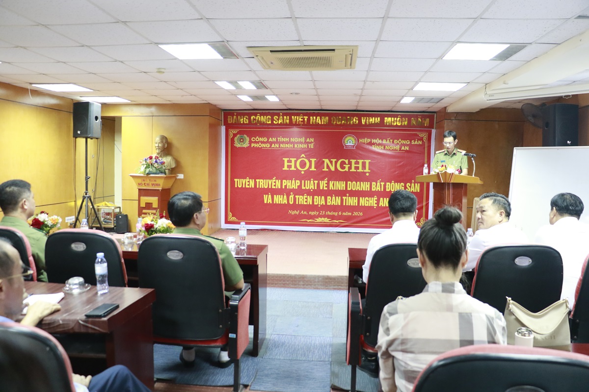 Phòng An ninh kinh tế tuyên truyền pháp luật về kinh doanh bất động sản và nhà ở
